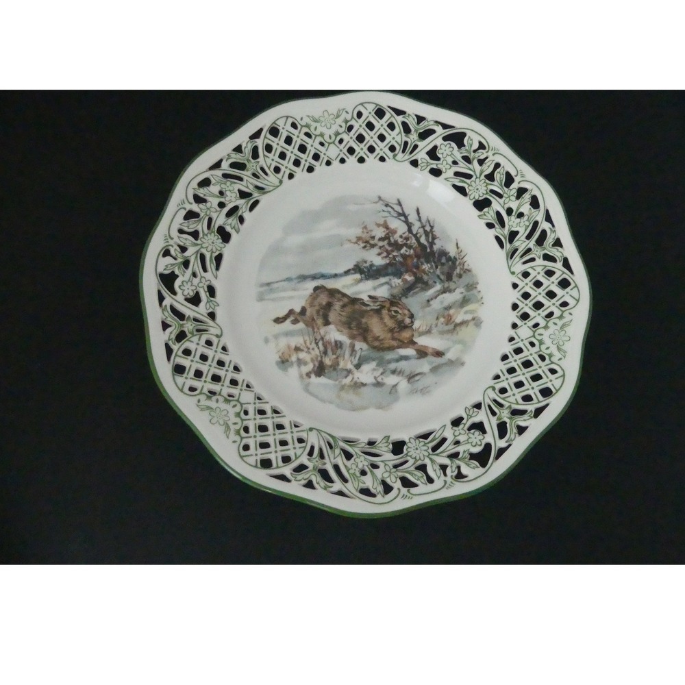 Schumann Arzberg Tradition Reticulated Plate Rabbit Hare Winter B4avaria 7.5"